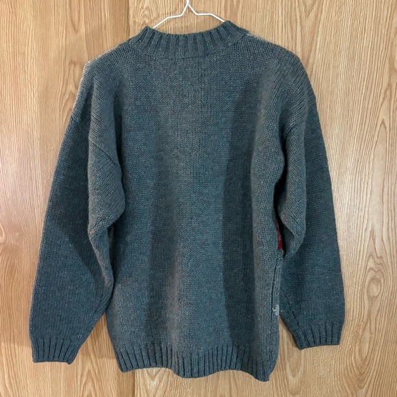 Eddie Bauer Wool Embroidered Floral Heavy Oversized Pullover Sweater - Picture 2 of 6